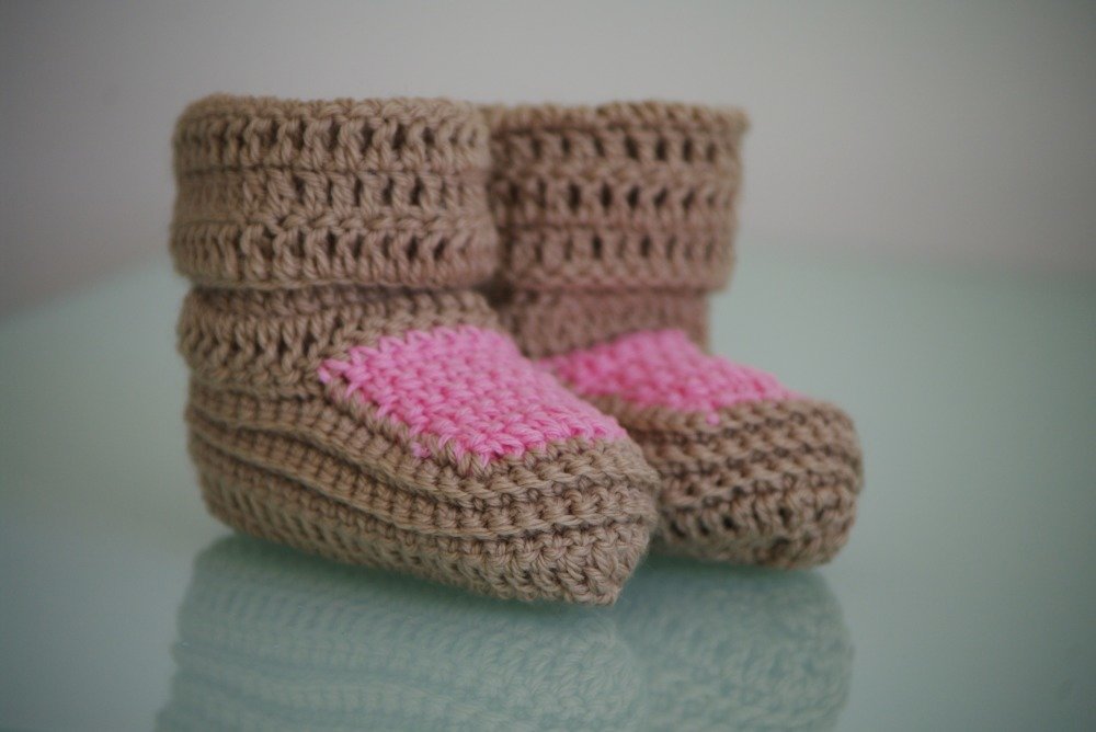 Patron De Crochet Chaussons De Bebe Pdf Crochet Cadeau De Naissance 11 Un Grand Marche