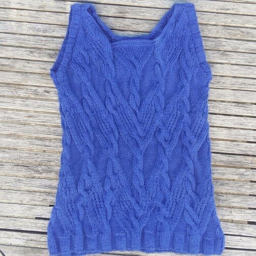 Pull sans manches à torsades  bleu 