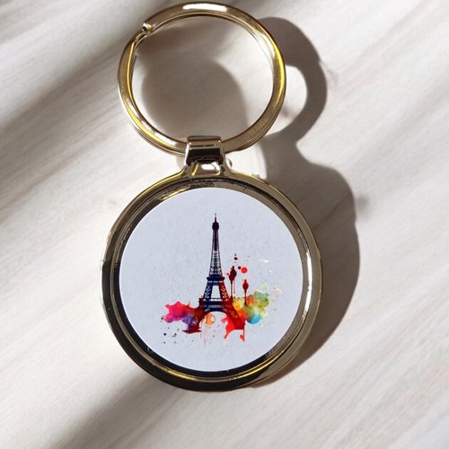 Porte-clé paris - élégance en métal avec gravure personnalisée