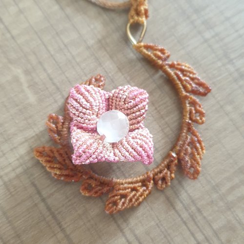 Collier végétal