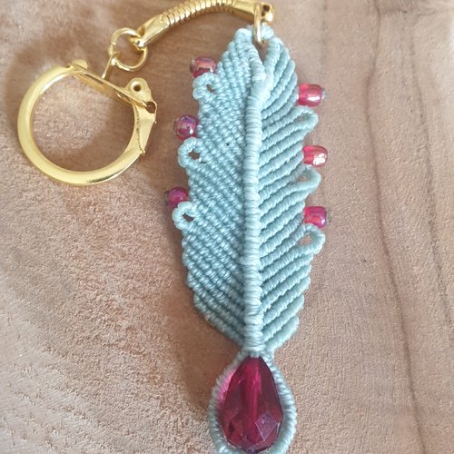 Porte-clés feuille de noël