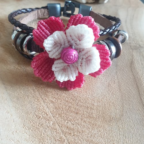 Bracelet  macramé fleur de cerisier