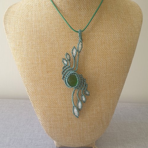 Collier reverse