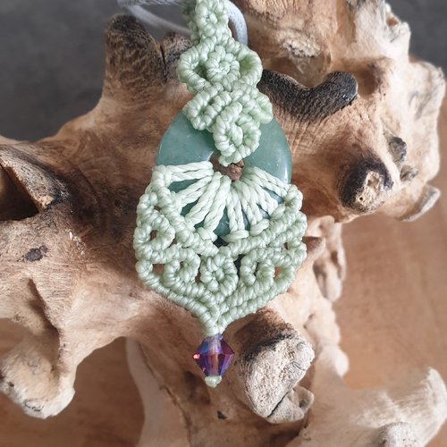 Collier malachite dentelle