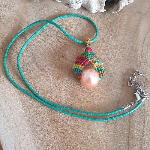 Collier perle multicolore