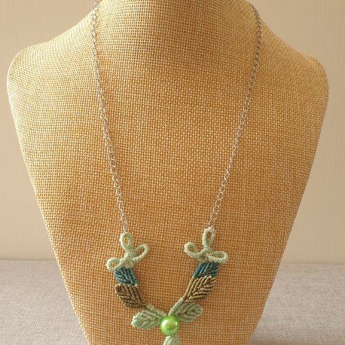 Collier printemps