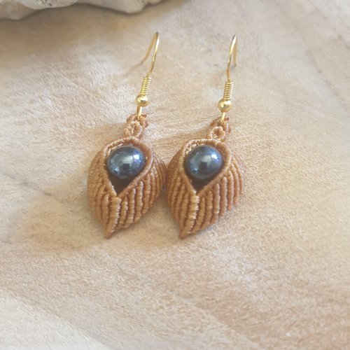 Boucles d'oreilles gouttelettes brune magnétique