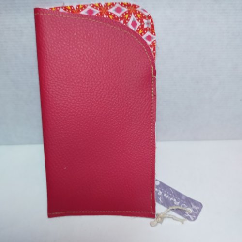 Etui à lunettes simili cuir fuschia