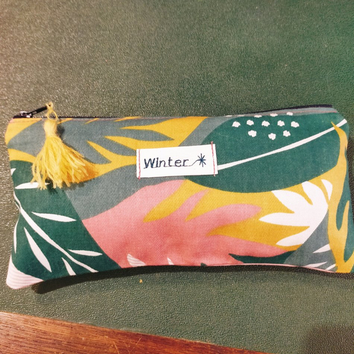 Petite trousse rose winter