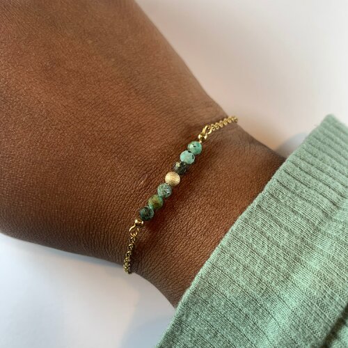 Bracelet en turquoise africaine, bracelet pierre naturelle, bijoux femme, lithothérapie, cadeau femme, bracelet acier inoxydable