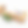 Fermoir clic clac en bois wood prisma pour sac , col vert emeraude