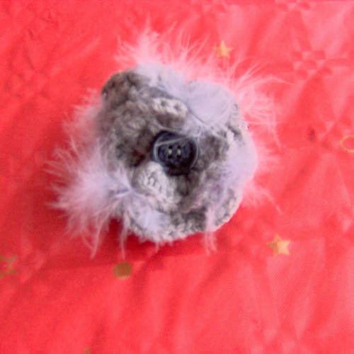 Chouchou en laine crocheté gris perle