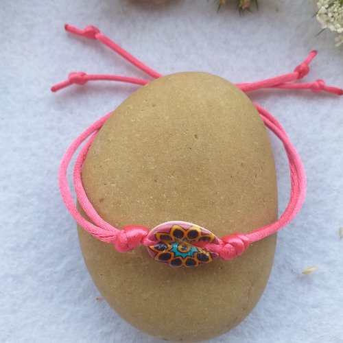 Bracelet de plage, cauri imprimé fleur, bracelet d'été, en fil satin nylon rose foncé, soyeux pour femmes, filles.