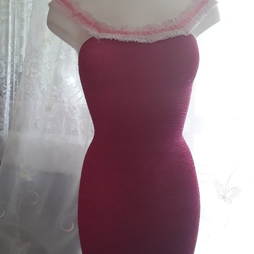 -robe tube robe d'étè moulante mi longue en jersey extensible  rose -taille 36/38/40/42, longueur 88 cm.