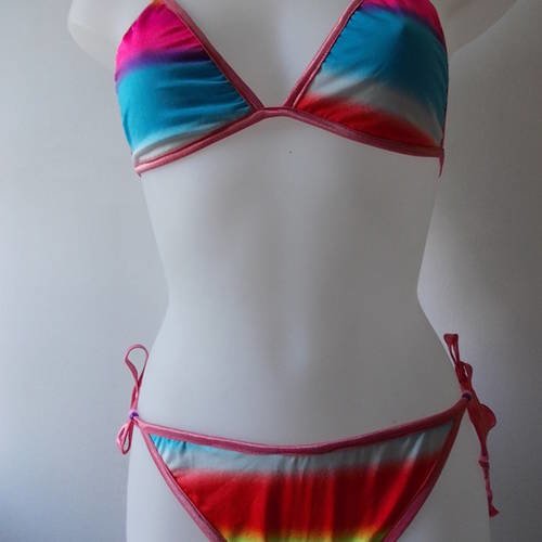 Maillot de bain bikini deux piéces triangle en coton lycra multicolore  2 en 1