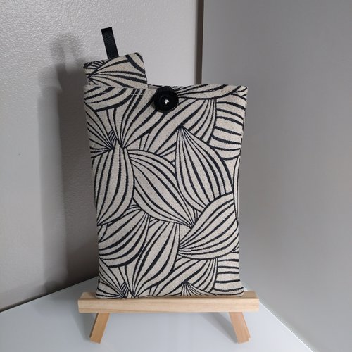 Pochette à livre et son marque-page