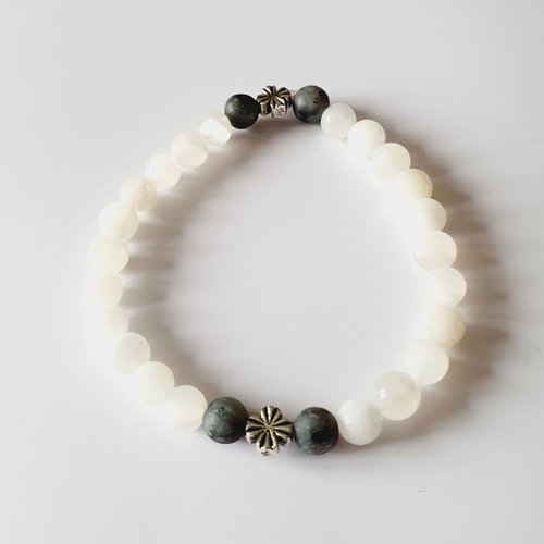 Bracelet femme apaisement protection porte bonheur pierre de lune jaspe picasso gris et blanc trèfle perles naturelles, de gemmes