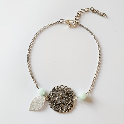 Bracelet de cheville argenté feuille fleurs et perles vert d'eau idee cadeau anniversaire fête des mères femme
