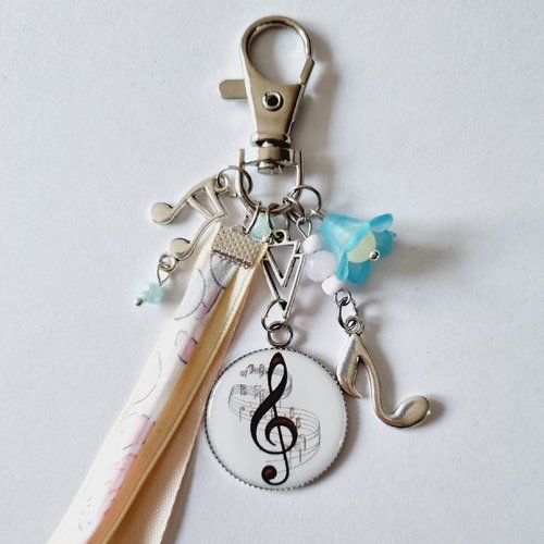 Porte clés musique liberty notes pastel idée cadeau musicienne professeur de musique noël anniversaire