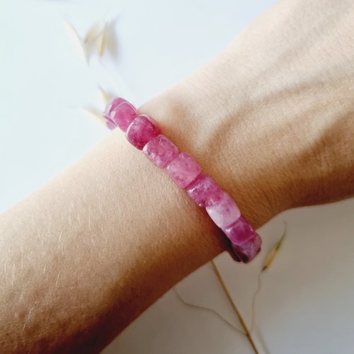 Bracelet femme tourmaline rose perles naturelles carrées cubes rare - pierres naturelles - amour paix bonheur