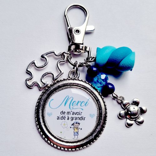 Porte clefs merci de m'avoir aidé à grandir bleu crèche bébé nounou enfant atsem animatrice remerciements