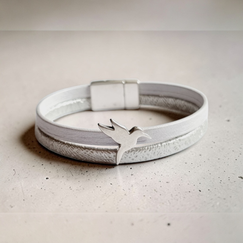 Bracelet femme colibri en cuir blanc et gris métallisé fermoir aimanté