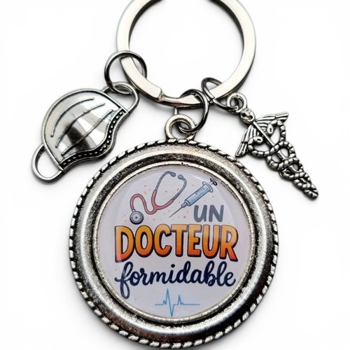Porte clés docteur formidable caducée et masque idée cadeau remerciements patient