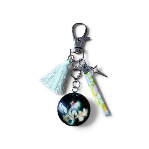 Porte clés musique liberty étoile noir vert clair idée cadeau musicienne professeur de musique noël anniversaire