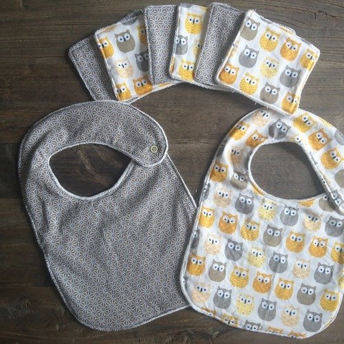 Lingettes lavables hiboux jaune et 2 bavoirs éponge microfibre de bambou pour bébé ou démaquillage