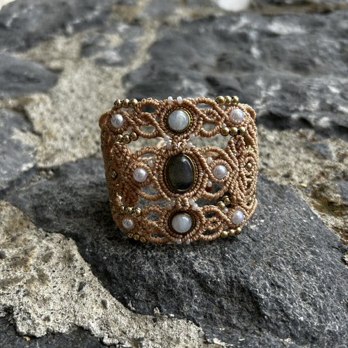 Bracelet labradorite et macramé