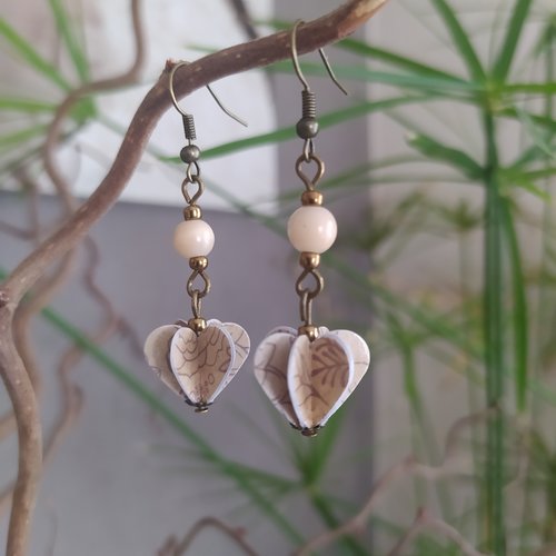 Boucles d'oreilles coeur en papier