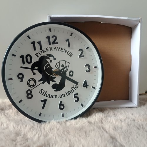 Horloge murale ronde "poker avenue" - thème poker et jocker