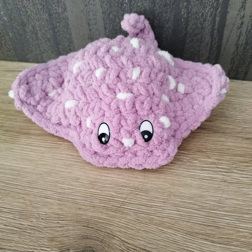 Raie manta en crochet fait main - 23 cm