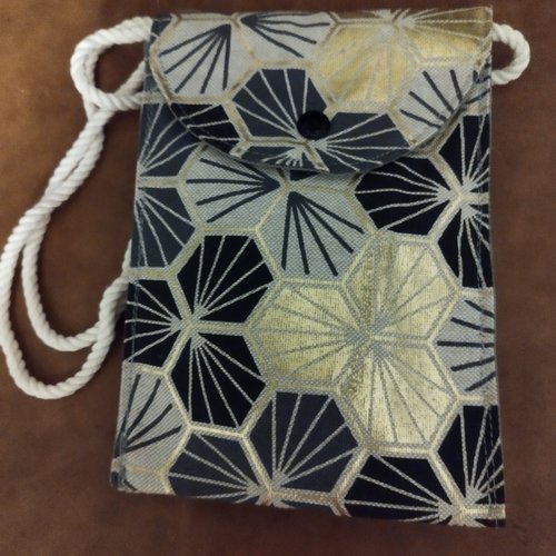 Pochette téléphone  bandoulière – tissu géométrique asanoha noir et doré