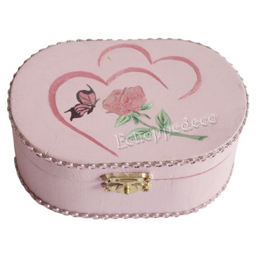 Boite ovale " rose, papillon, cœurs "