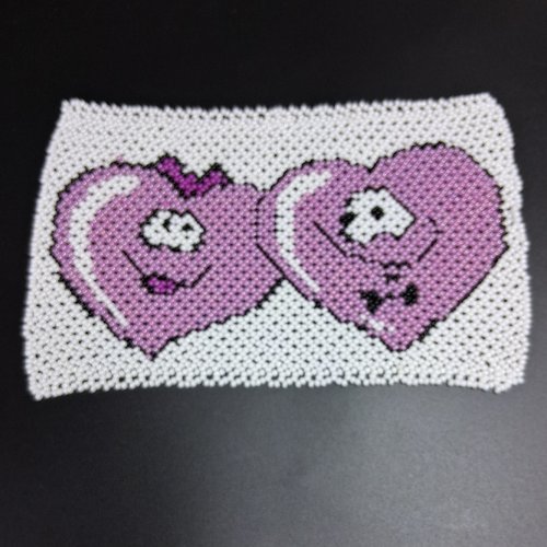 Tissage en perles – deux cœurs amoureux