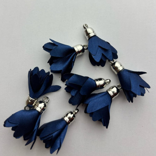 Lot 2 pompons  bleu marine en tissu acrylique forme tulipe fleur