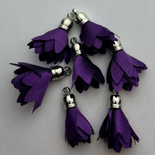 Lot 2 pompons  violet en tissu acrylique forme tulipe fleur
