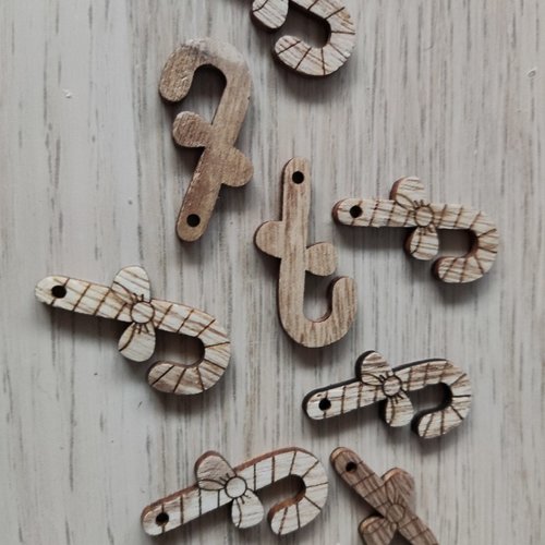 Lot de 08 figurines de noël cannes à sucre en bois gravé