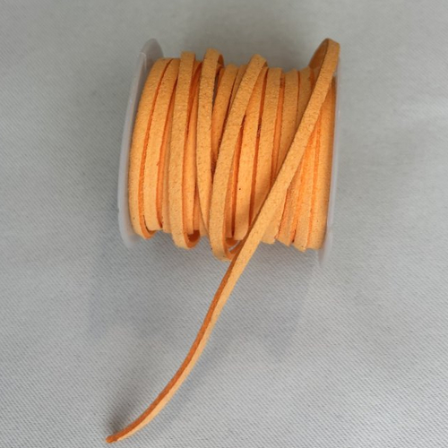 1 m cordon plat 3 mm orange clair en suédine