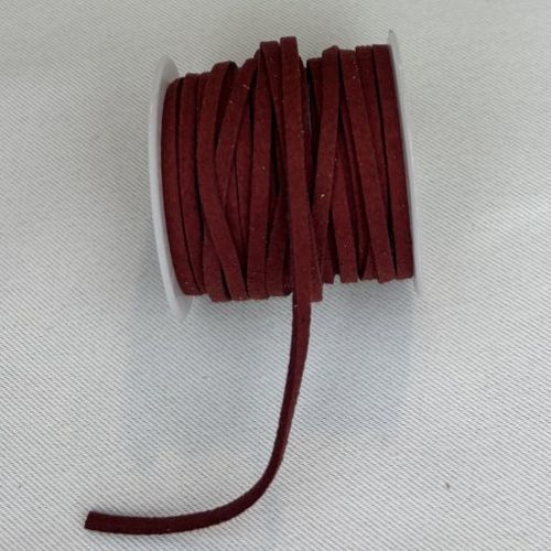 1 m cordon plat 3 mm  rouge grenat en suédine
