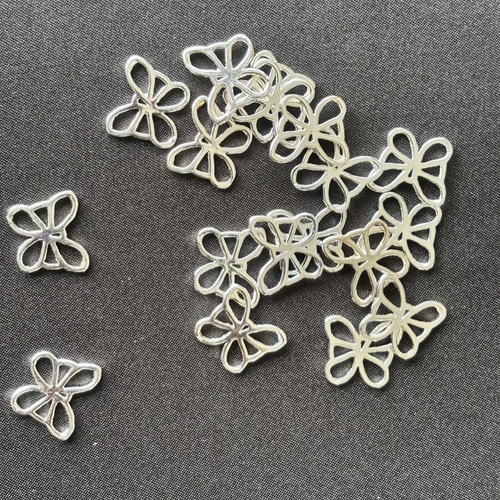 Lot de 02 breloques papillons en acier inoxydable