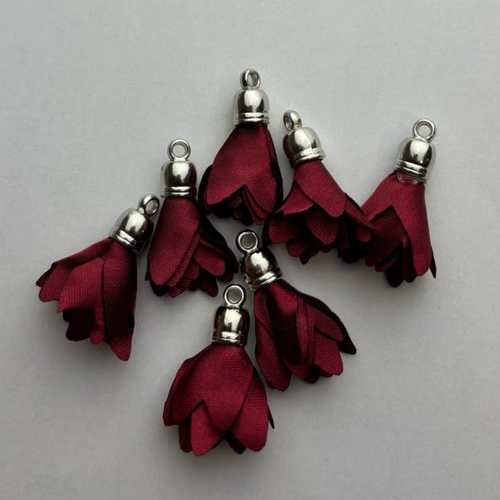 Lot 2 pompons  rouge bordeaux  en tissu acrylique forme tulipe fleur
