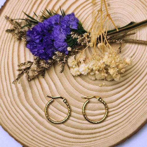 Boucles d'oreilles créoles martelées