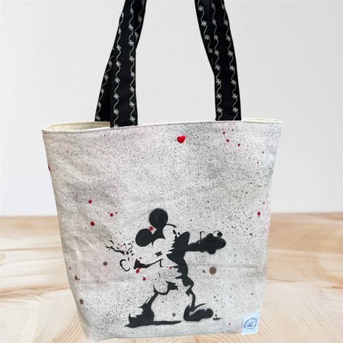 Sac cabas tote bag -souris lanceuse de fleurs-  sac peint à la main  - création unique et écoresponsable