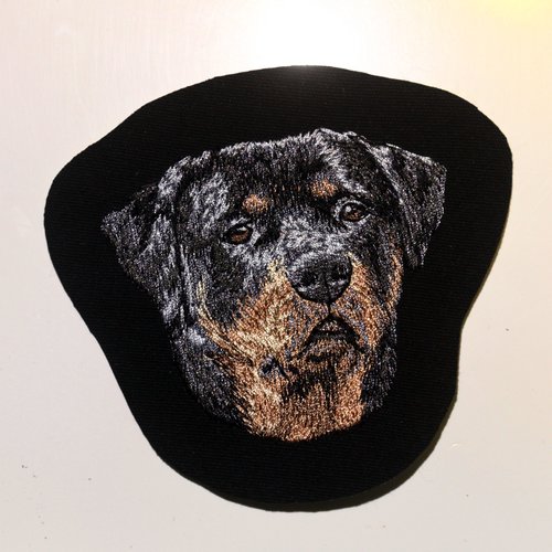 Écusson patch brodé rottweiler applique thermocollant broderie chien bouvier allemand personnalisé masque harnais sac sweat shirt polo