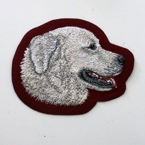 Écusson patch brodé berger des tatras applique thermocollant broderie chien tatra mountain sheepdog ornement textile vêtement masque