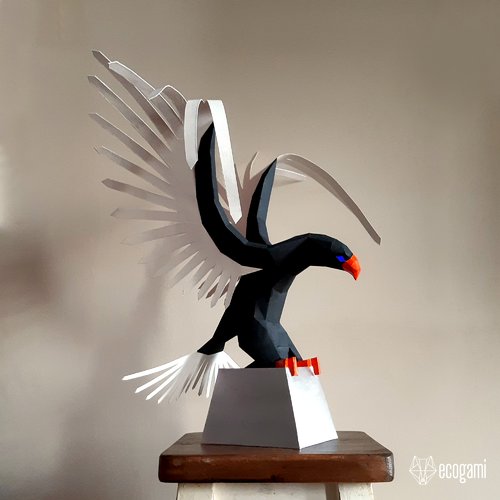 Sculpture d'aigle papercraft