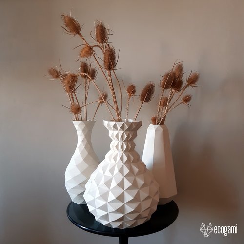 Vases à fleur papercraft