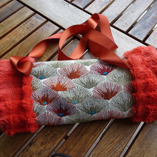 Manchon créateur multicolore bordé de fourrure orange